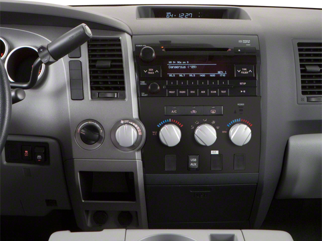 2013 Toyota Tundra Grade 5.7L V8 w/FFV (A6)