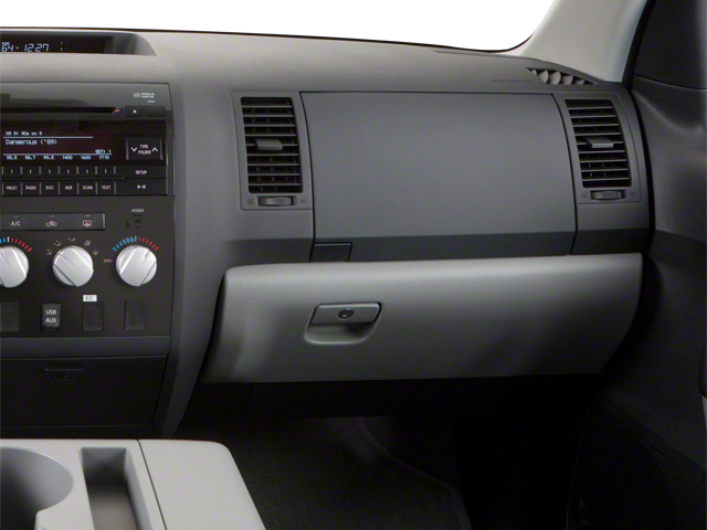 2013 Toyota Tundra Grade 5.7L V8 w/FFV (A6)