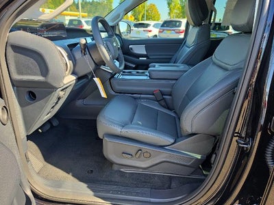 2027 Ford Expedition Active