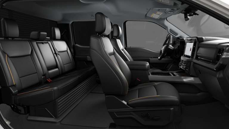 2027 Ford Super Duty F-350® Lariat®
