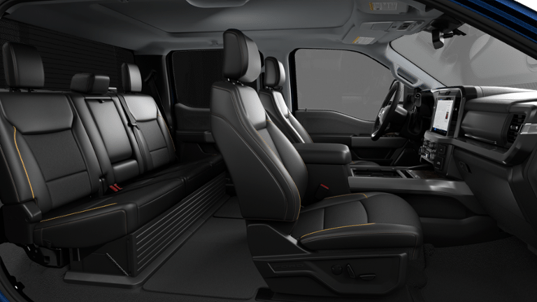 2027 Ford Super Duty F-350® Lariat®