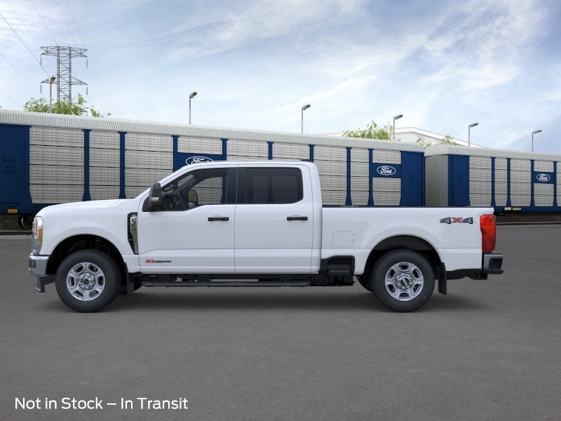 2026 Ford Super Duty F-350® XLT