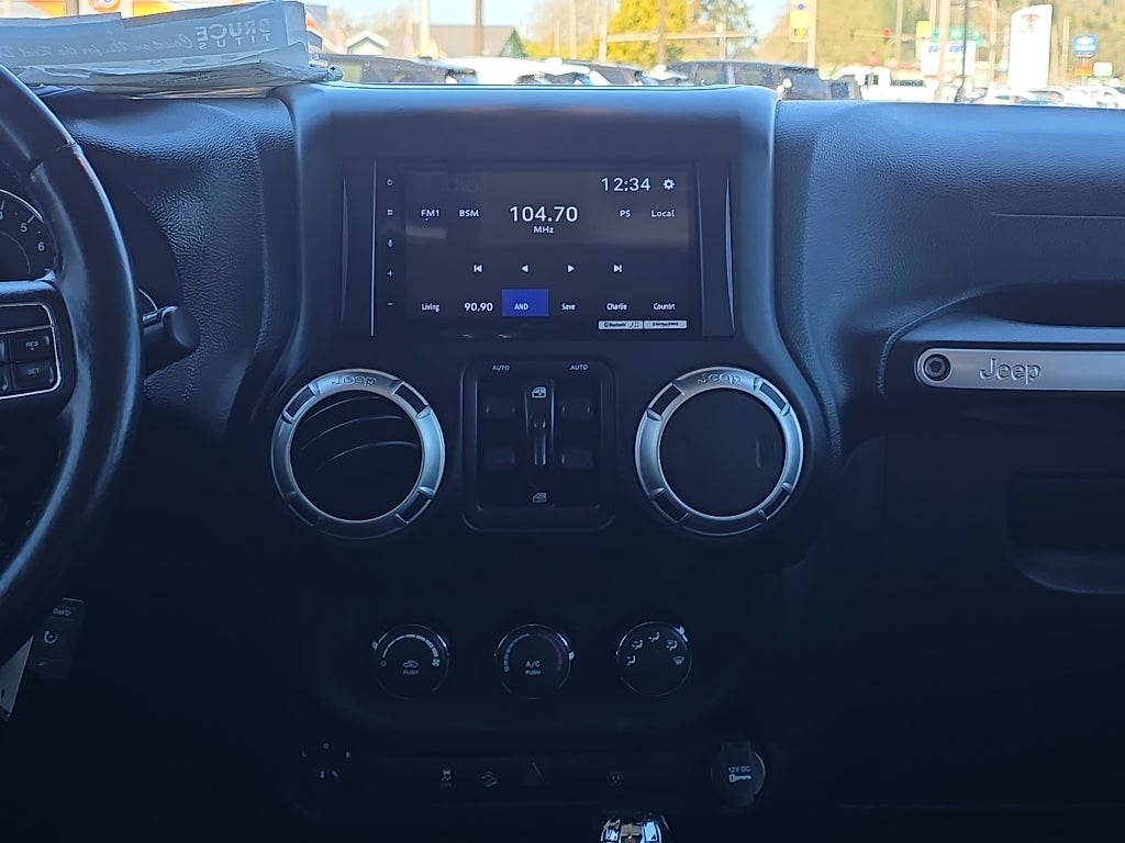 2013 Jeep Wrangler Sahara