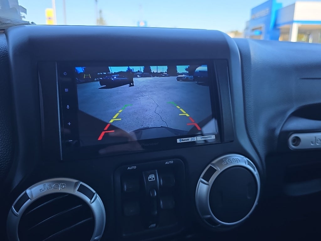 2013 Jeep Wrangler Sahara