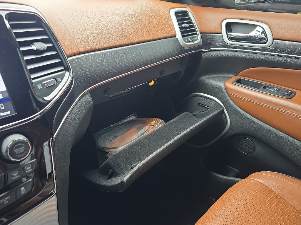 2020 Jeep Grand Cherokee Summit