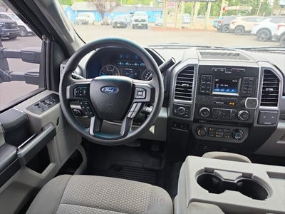 2017 Ford F-350 Super Duty XLT