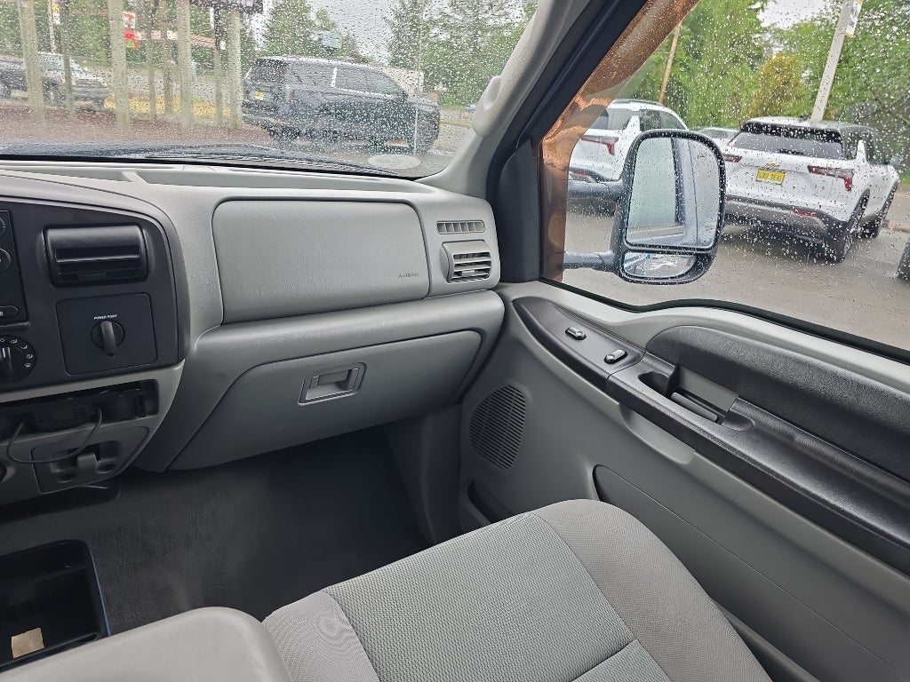2005 Ford F-350 Super Duty XLT