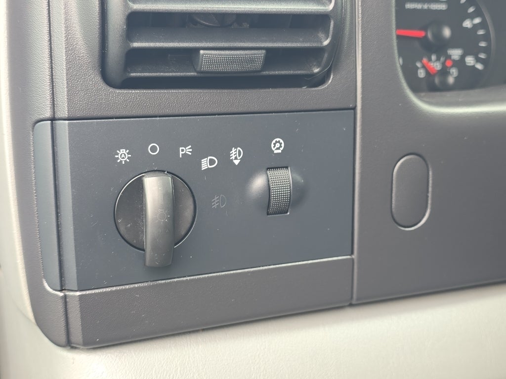 2005 Ford F-350 Super Duty XLT