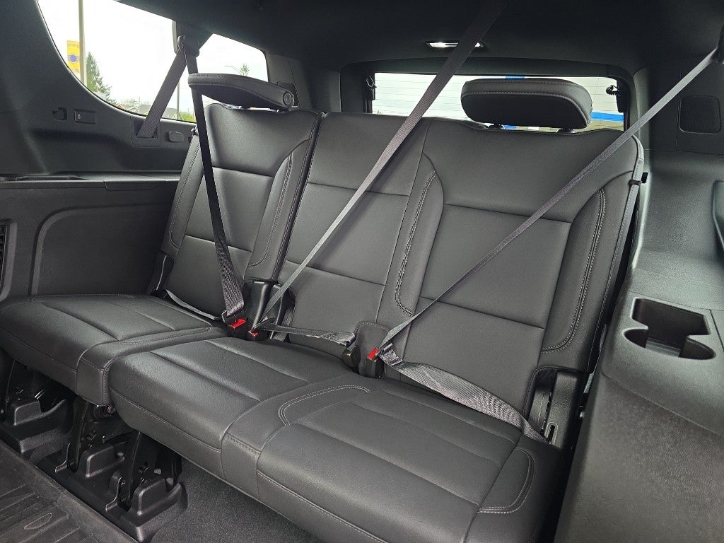 2023 Chevrolet Suburban 1500 Z71