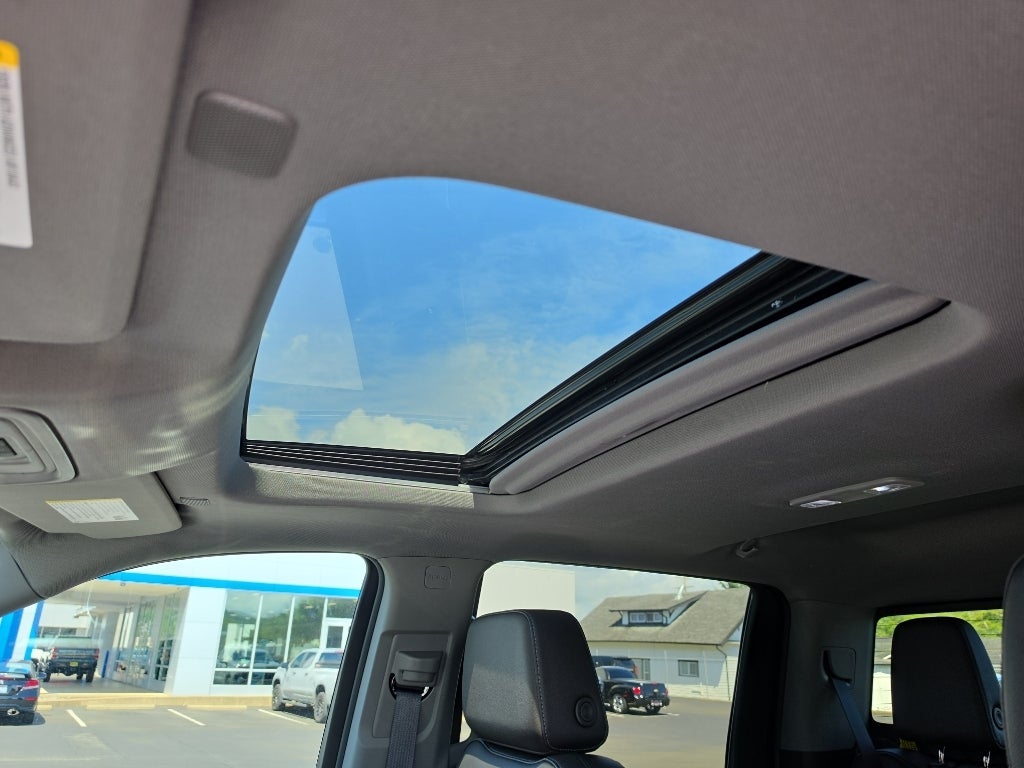 2024 GMC Sierra 3500 SLT