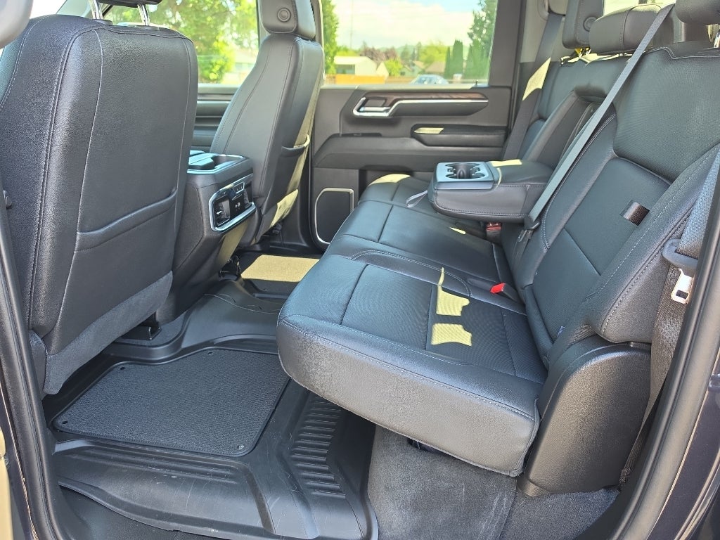 2024 GMC Sierra 3500 SLT