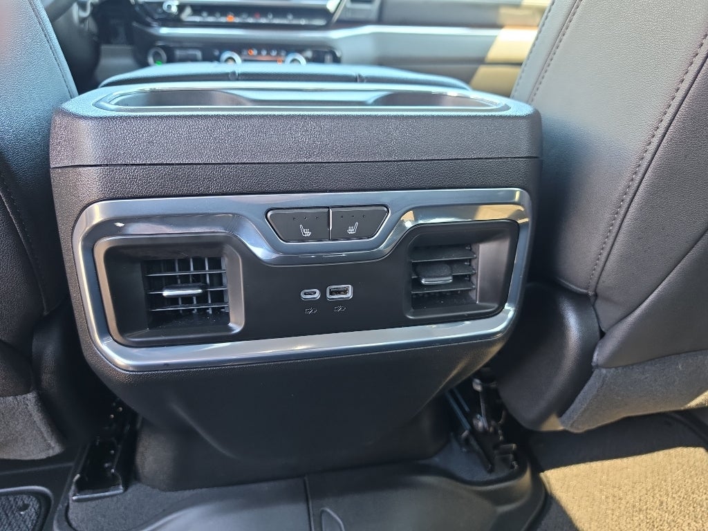 2024 GMC Sierra 3500 SLT