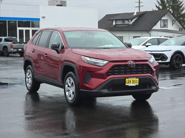 2024 Toyota RAV4 LE
