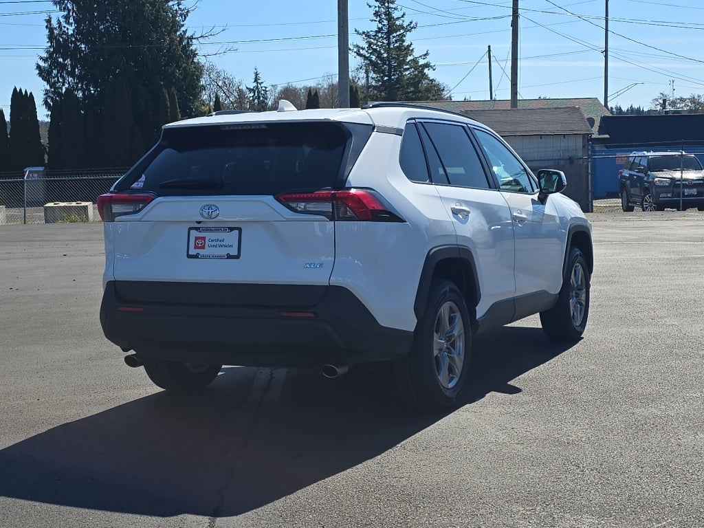 2024 Toyota RAV4 XLE