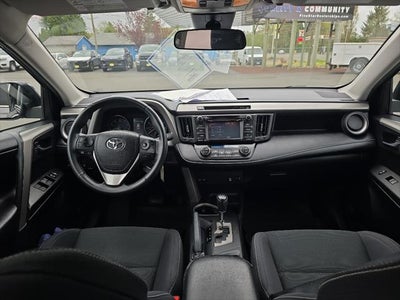 2017 Toyota RAV4 XLE