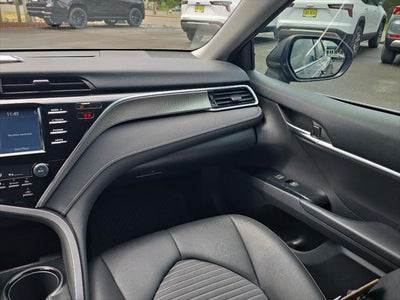 2018 Toyota Camry SE