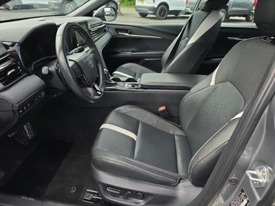 2025 Toyota Camry Hybrid SE