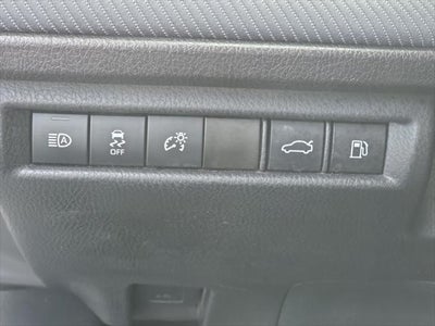 2025 Toyota Camry Hybrid SE
