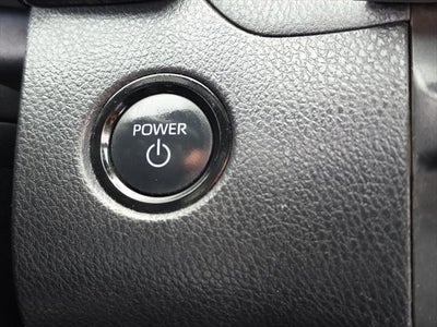 2025 Toyota Camry Hybrid SE