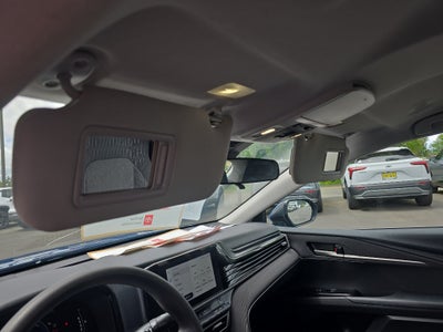2025 Toyota Camry Hybrid LE