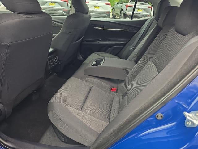 2025 Toyota Camry Hybrid LE