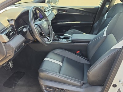 2025 Toyota Camry Hybrid SE