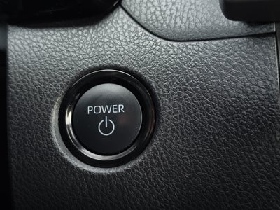 2025 Toyota Camry Hybrid SE