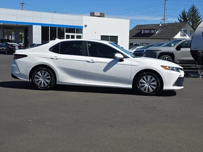 2022 Toyota Camry Hybrid Hybrid LE