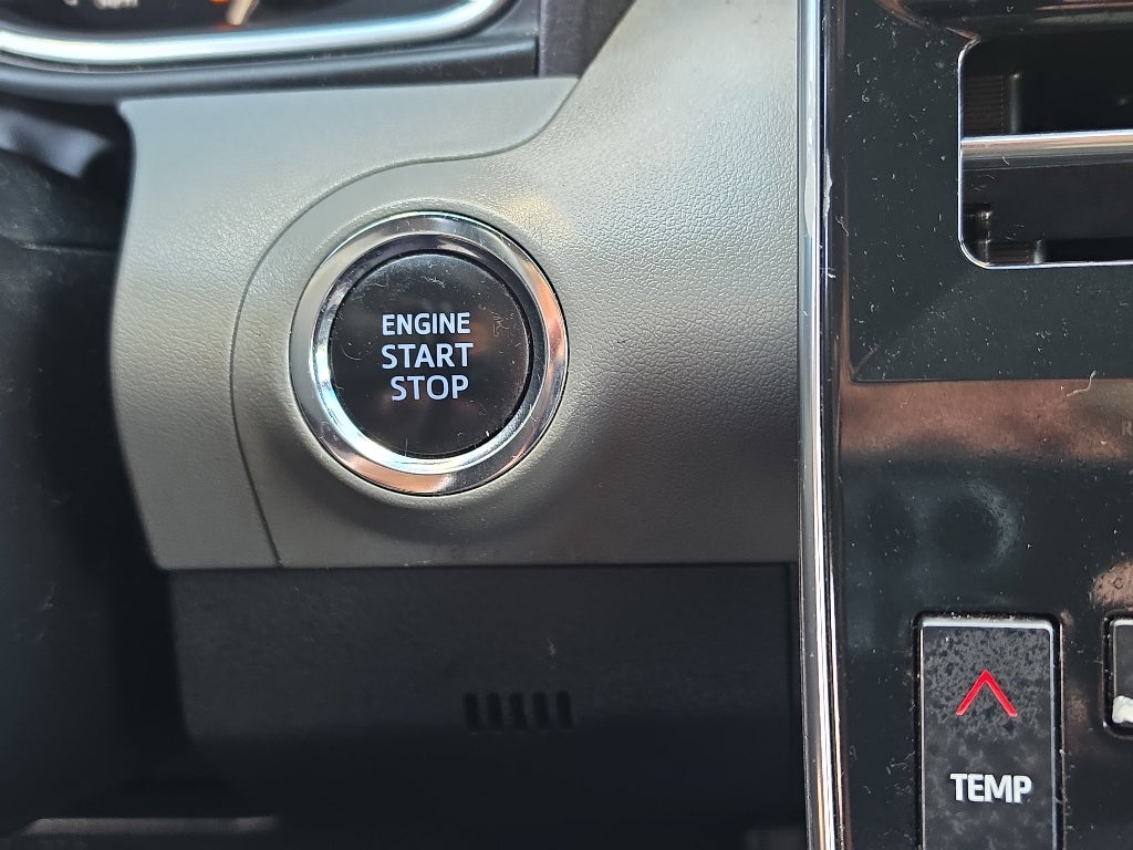 2021 Toyota Avalon XLE