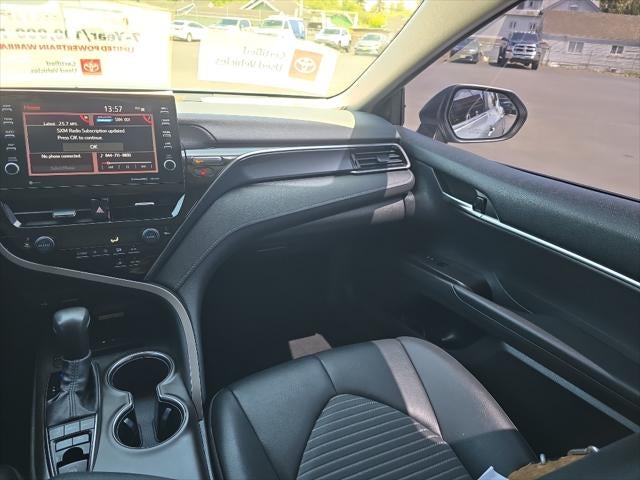 2022 Toyota Camry Hybrid Hybrid SE