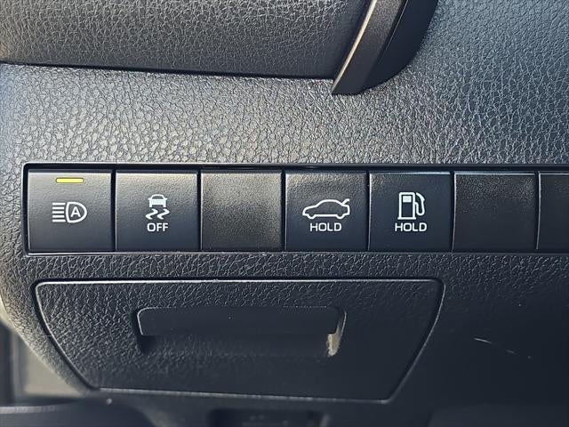2022 Toyota Camry Hybrid Hybrid SE