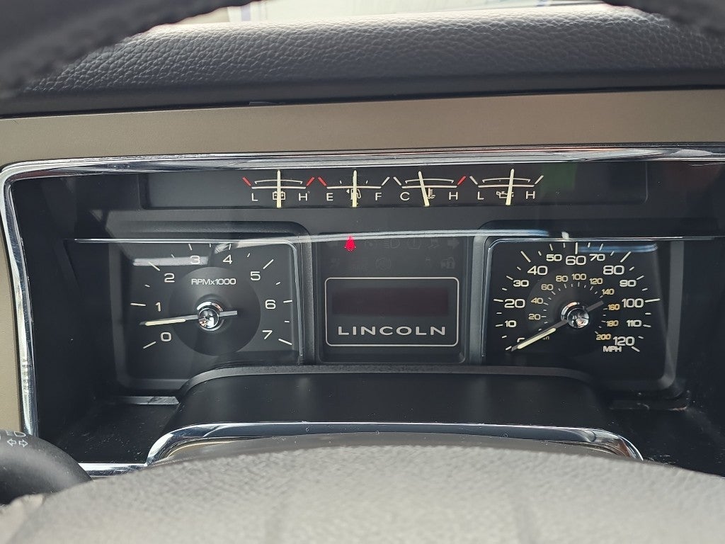 2012 Lincoln Navigator Base