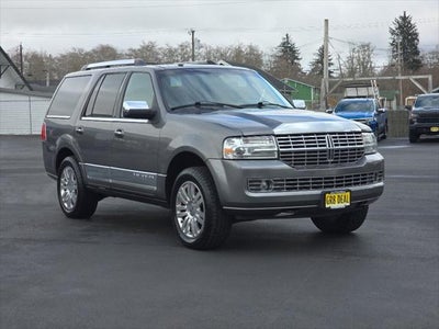 2012 Lincoln Navigator Base
