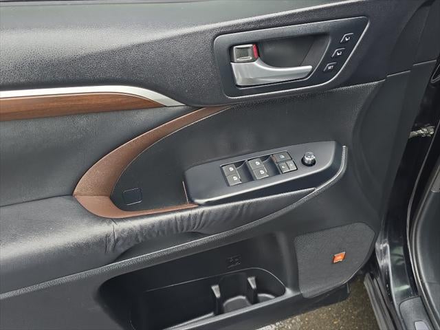 2015 Toyota Highlander Limited Platinum