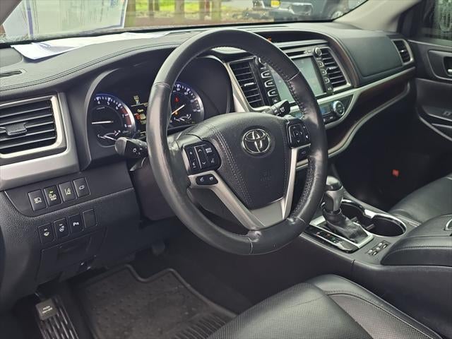 2015 Toyota Highlander Limited Platinum