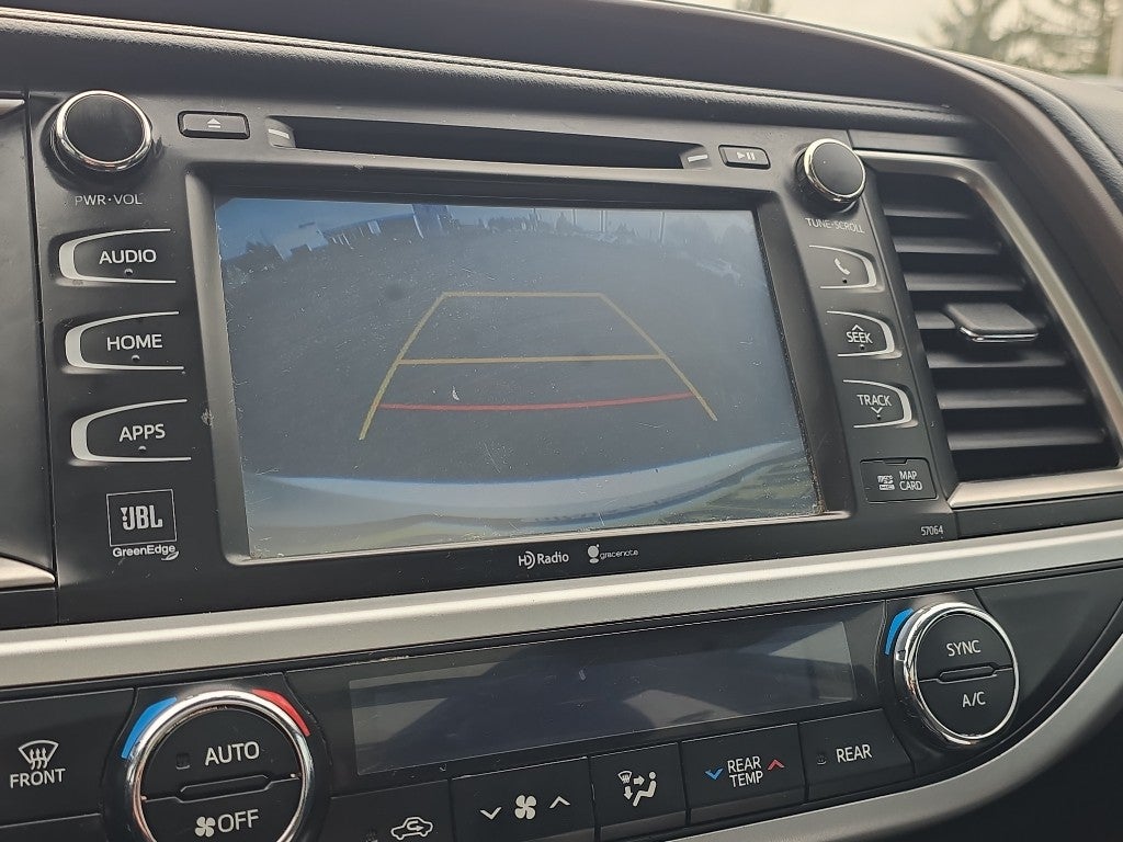 2014 Toyota Highlander Limited Platinum