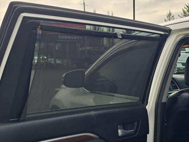 2014 Toyota Highlander Limited Platinum