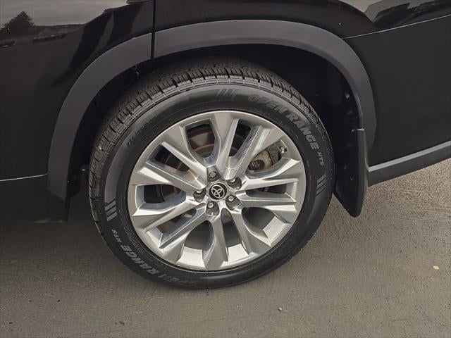 2022 Toyota Highlander Limited