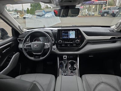 2022 Toyota Highlander Limited
