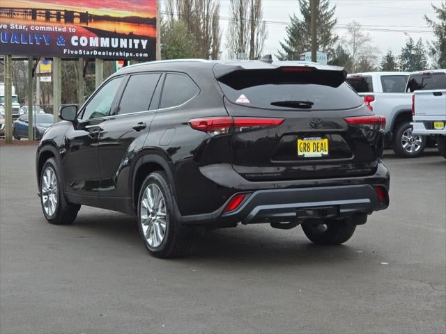 2022 Toyota Highlander Limited