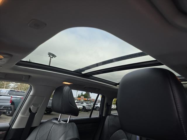 2023 Toyota Highlander Hybrid Hybrid Platinum