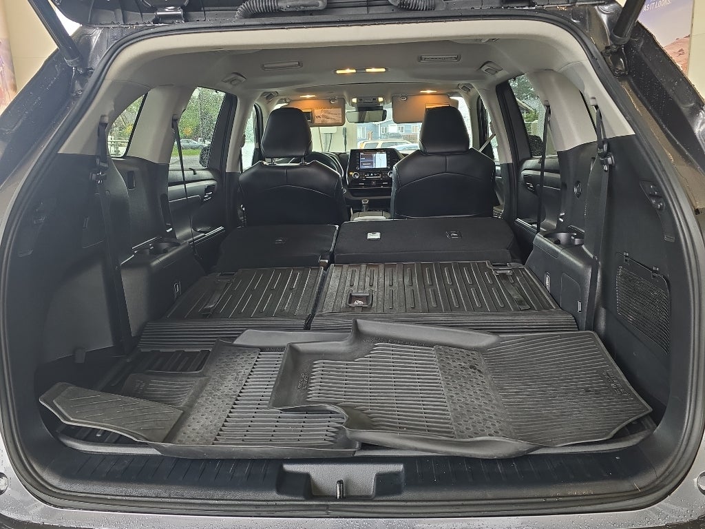 2022 Toyota Highlander Hybrid Hybrid XLE
