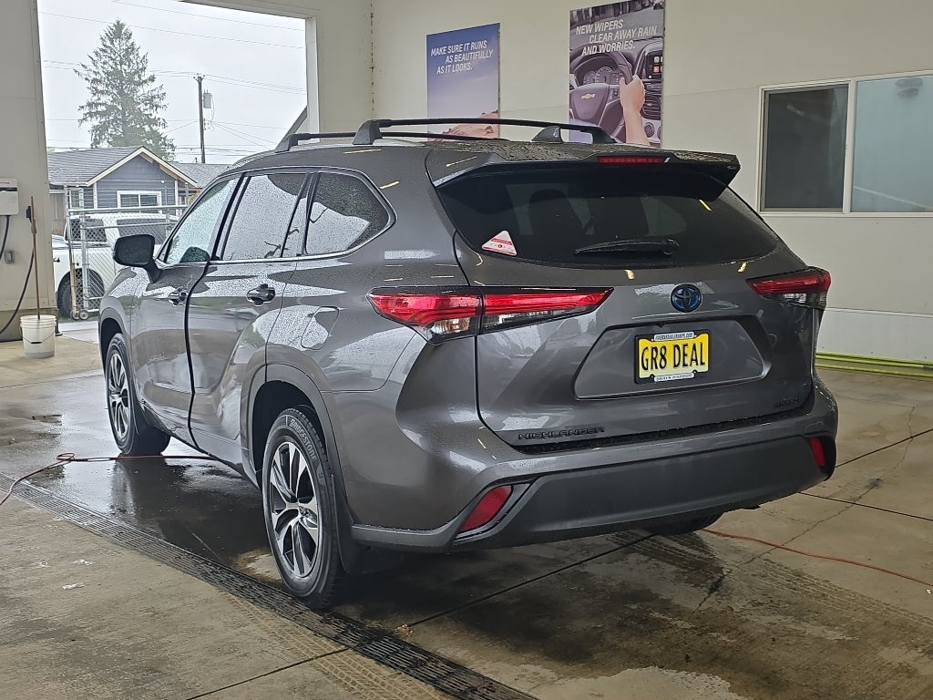 2022 Toyota Highlander Hybrid Hybrid XLE