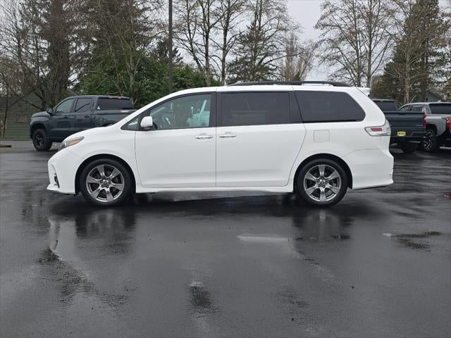 2018 Toyota Sienna SE