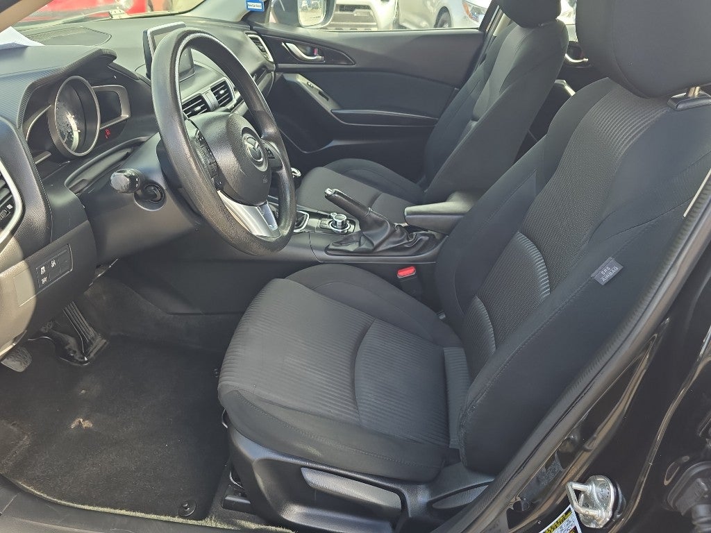 2016 Mazda Mazda3 i Sport