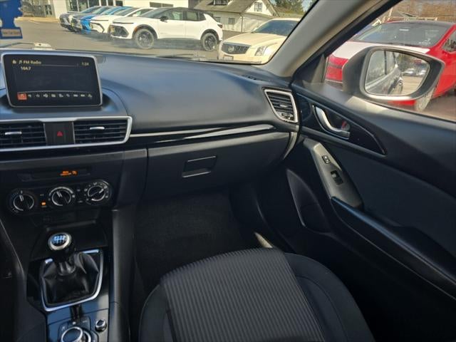 2016 Mazda Mazda3 i Sport