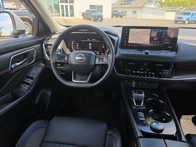 2025 Nissan Rogue Platinum