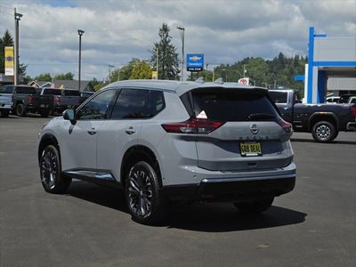 2025 Nissan Rogue Platinum