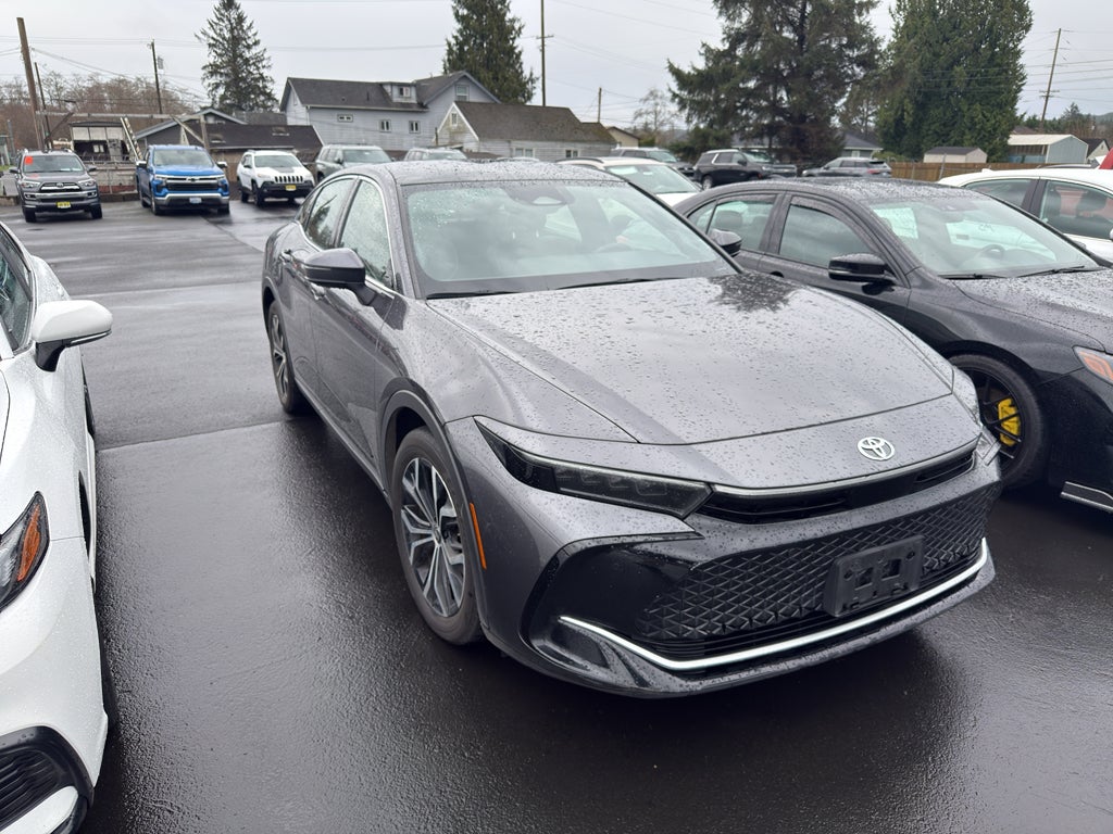 2024 Toyota Crown Limited