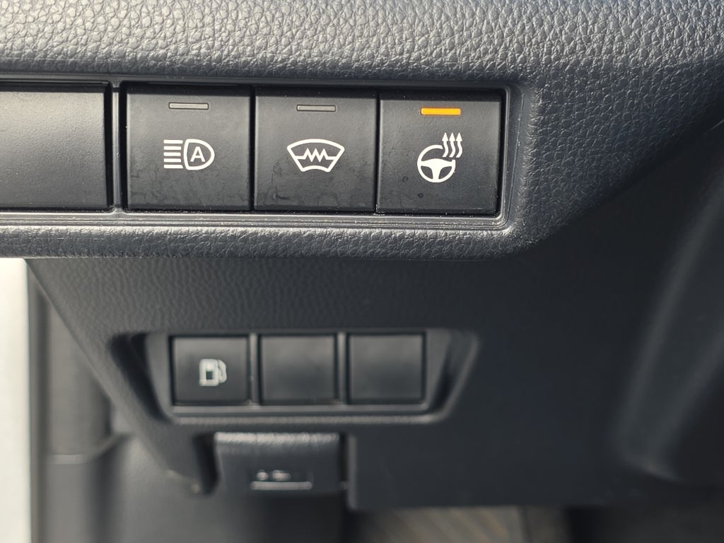 2023 Toyota Prius XLE